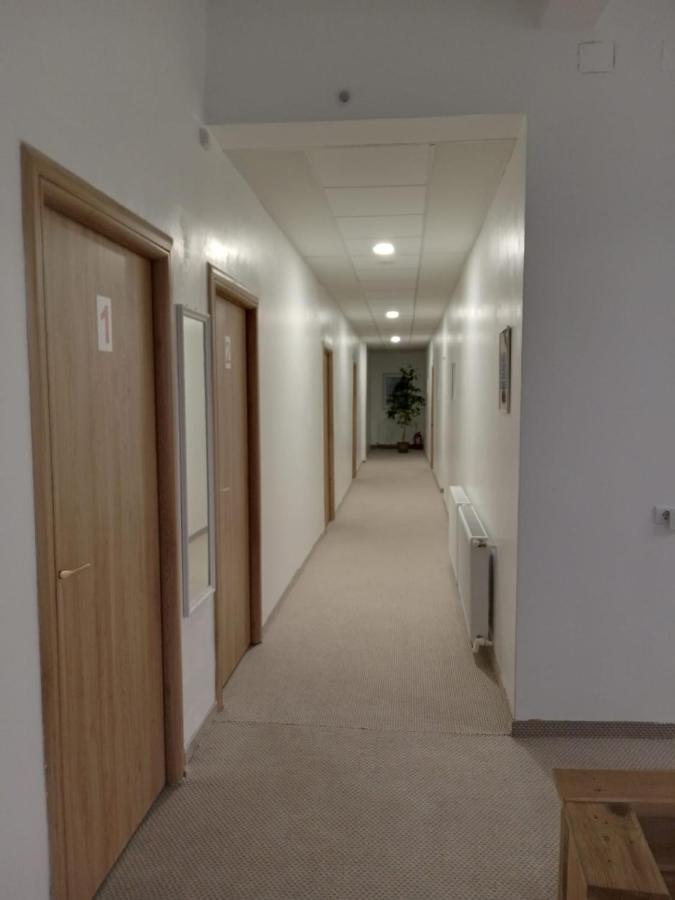Hunedoara Sport Confort Hotel Esterno foto